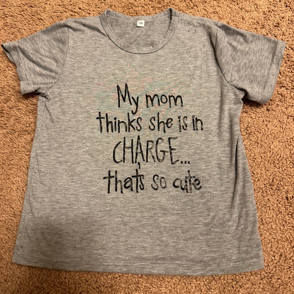 SHEIN Gray Short Sleeve Tee with Playful Print